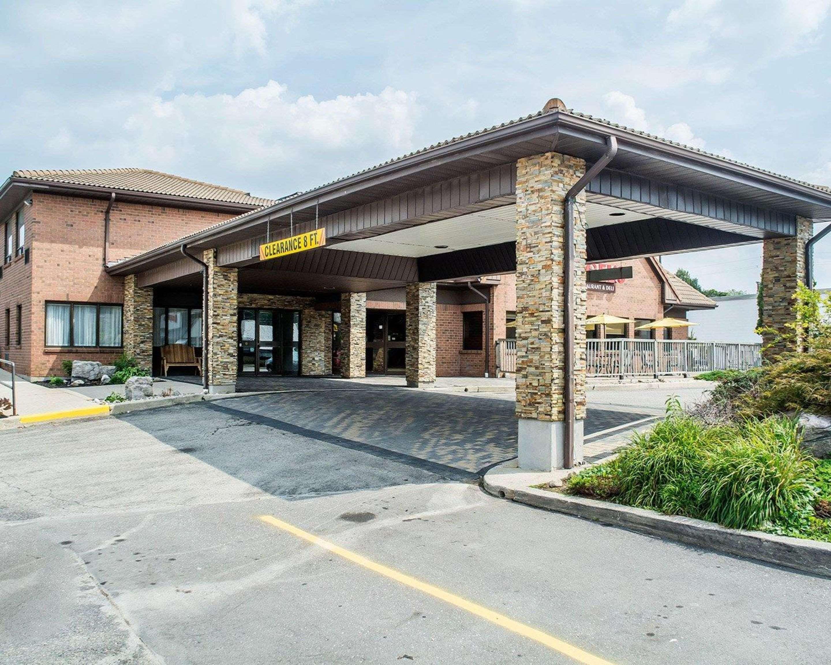 Comfort Inn Ватерлоо Экстерьер фото