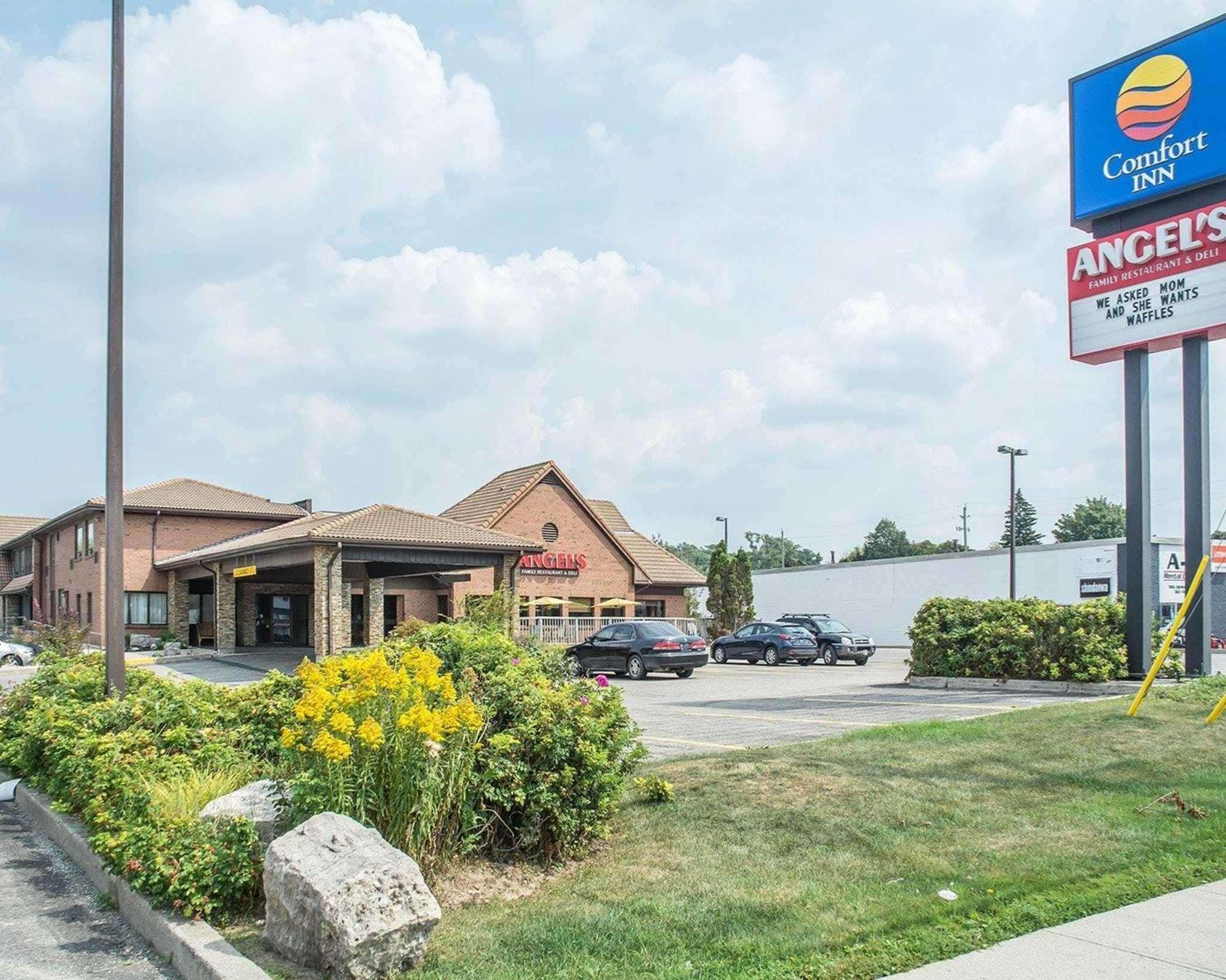 Comfort Inn Ватерлоо Экстерьер фото