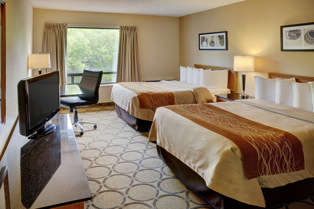 Comfort Inn Ватерлоо Экстерьер фото