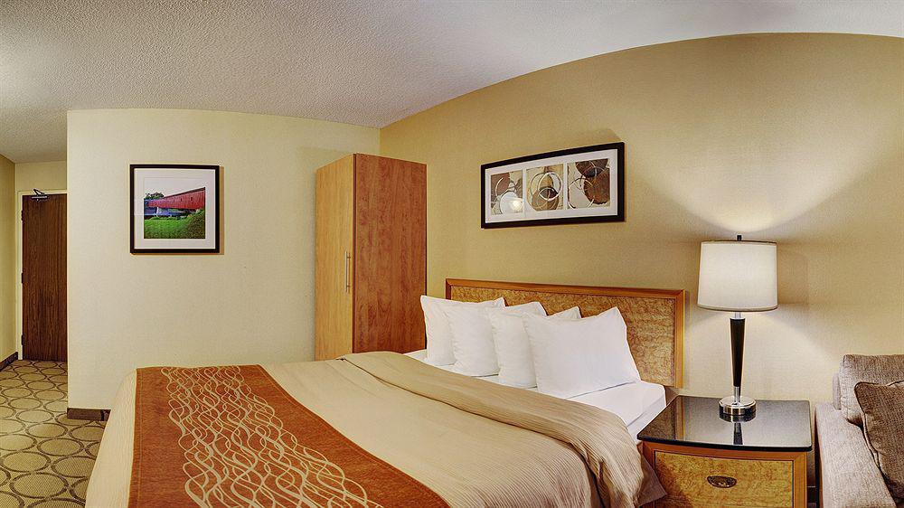 Comfort Inn Ватерлоо Экстерьер фото